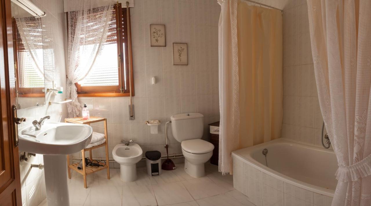 Apartamentos Rurales La Posada De Donato Нуэвалос Экстерьер фото